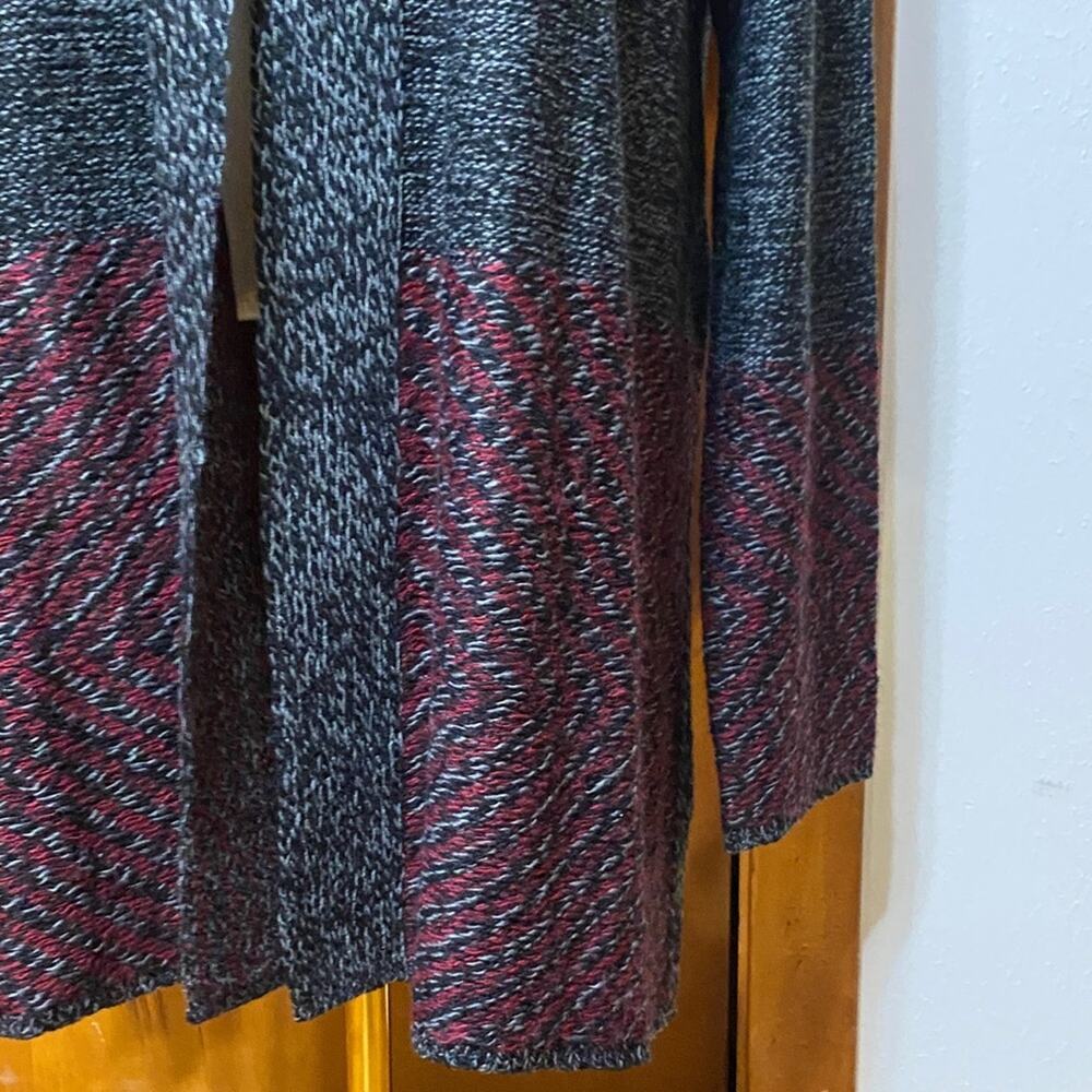 NWT Dark Gray Maroon Knit Open Cardigan Sweater Super Soft Layers Machine Wash - Picture 3 of 10